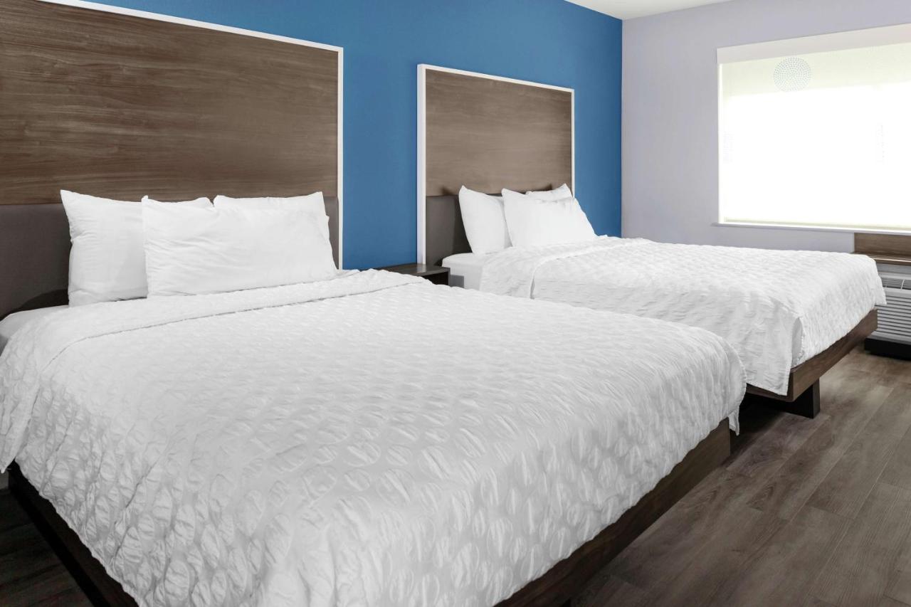 Queen Room with Two Queen Beds at Tru by Hilton Gilbert