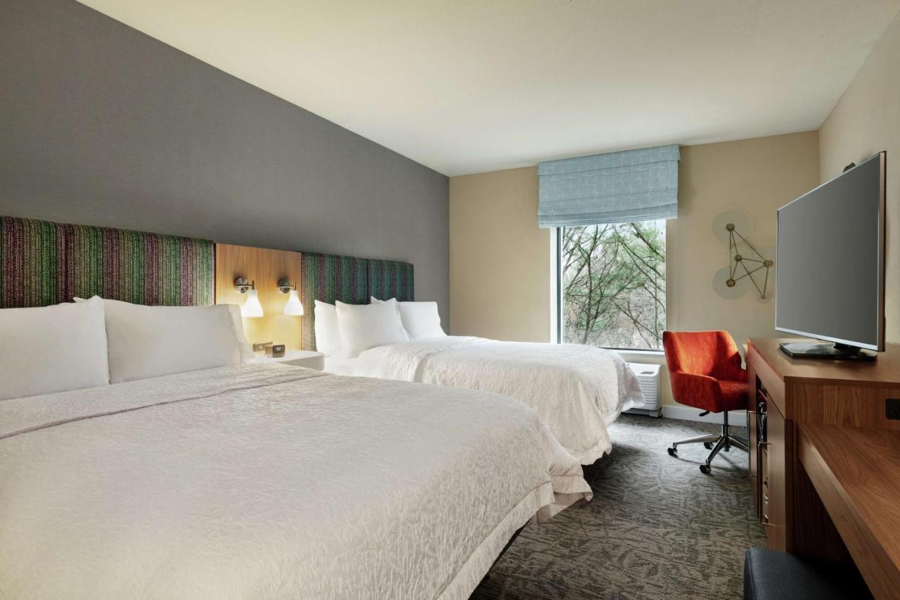 Queen Room with Two Queen Beds - Hearing Accessible/Non-Smoking at Hampton Inn & Suites Johns Creek