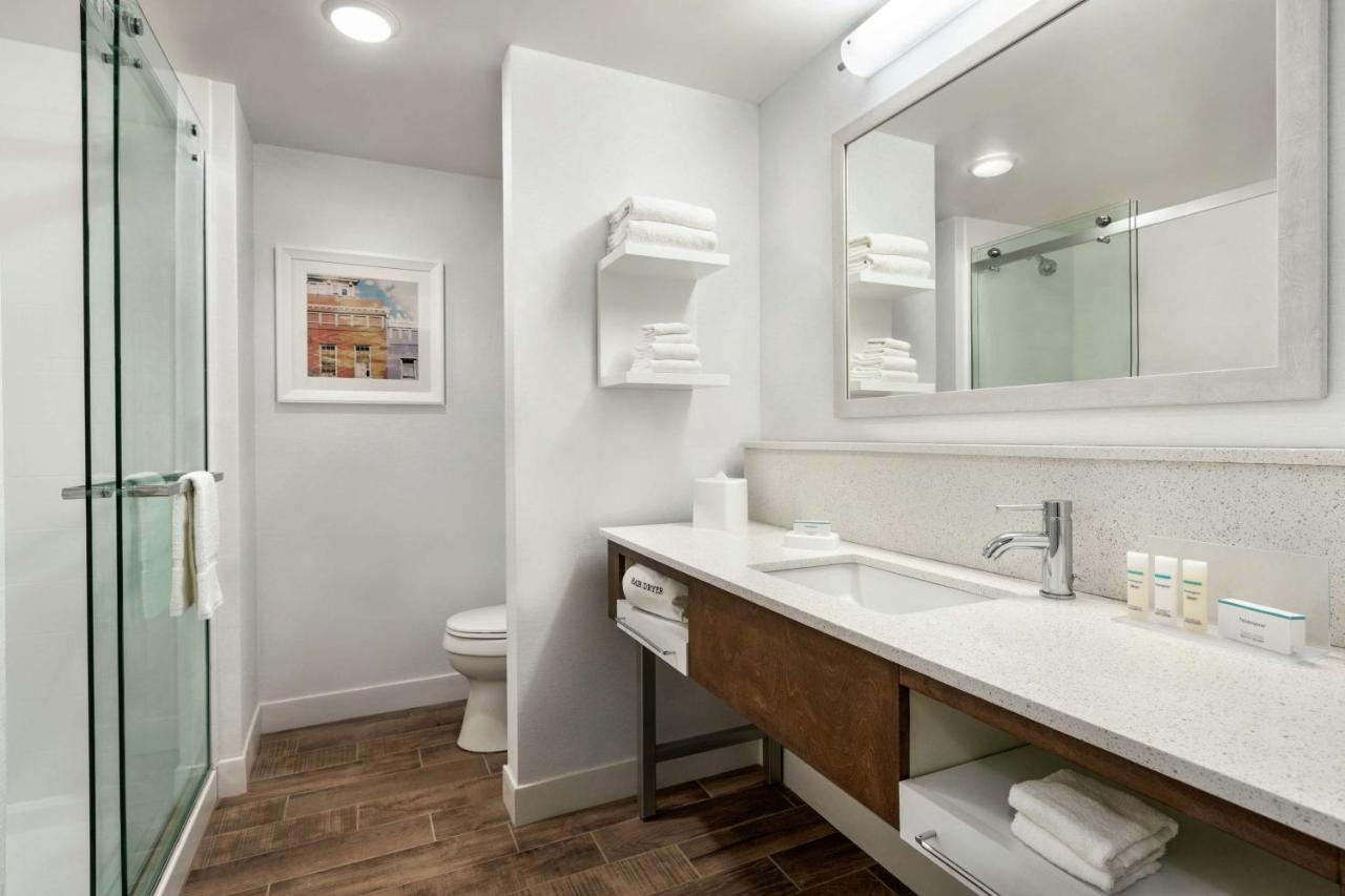 Executive King Studio Suite - Non Smoking at Hampton Inn & Suites Johns Creek