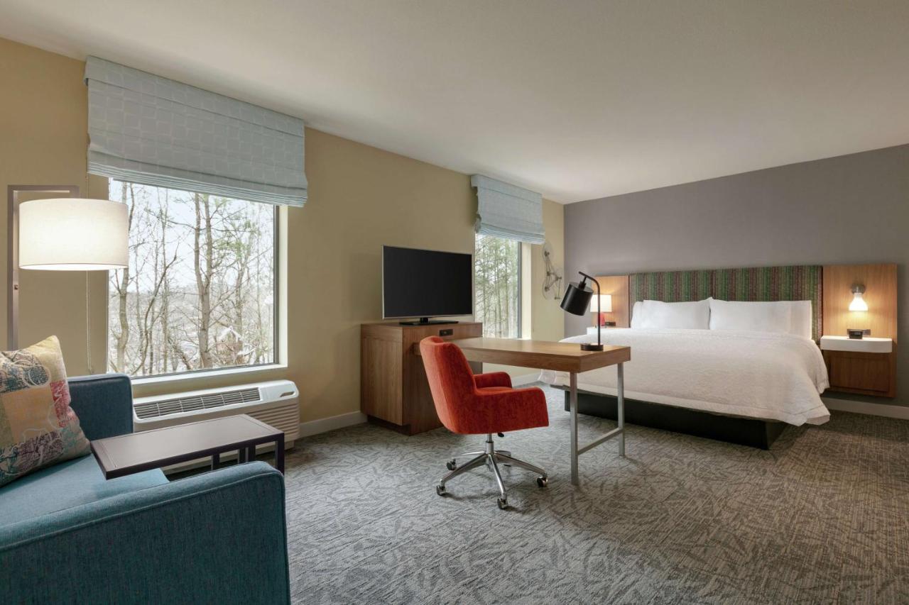Executive King Studio Suite - Non Smoking at Hampton Inn & Suites Johns Creek