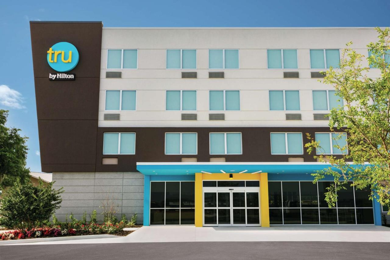  | Tru By Hilton Sebring FL