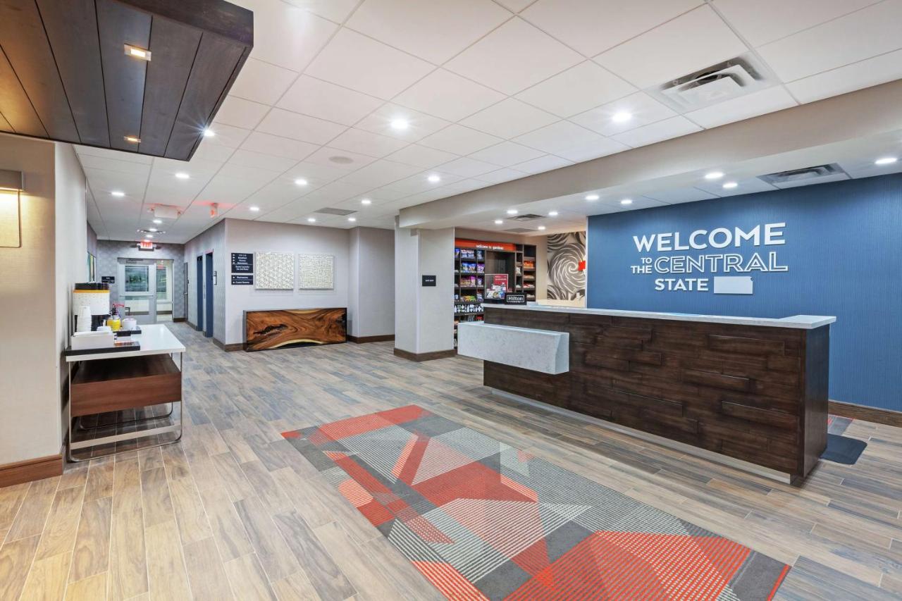 | Hampton Inn Gardner