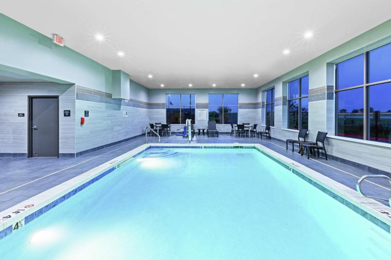 | Hampton Inn Gardner