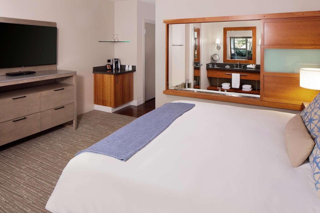 King Room with Partial Bay View at Chrysalis Inn & Spa Bellingham, Curio Collection by Hilton