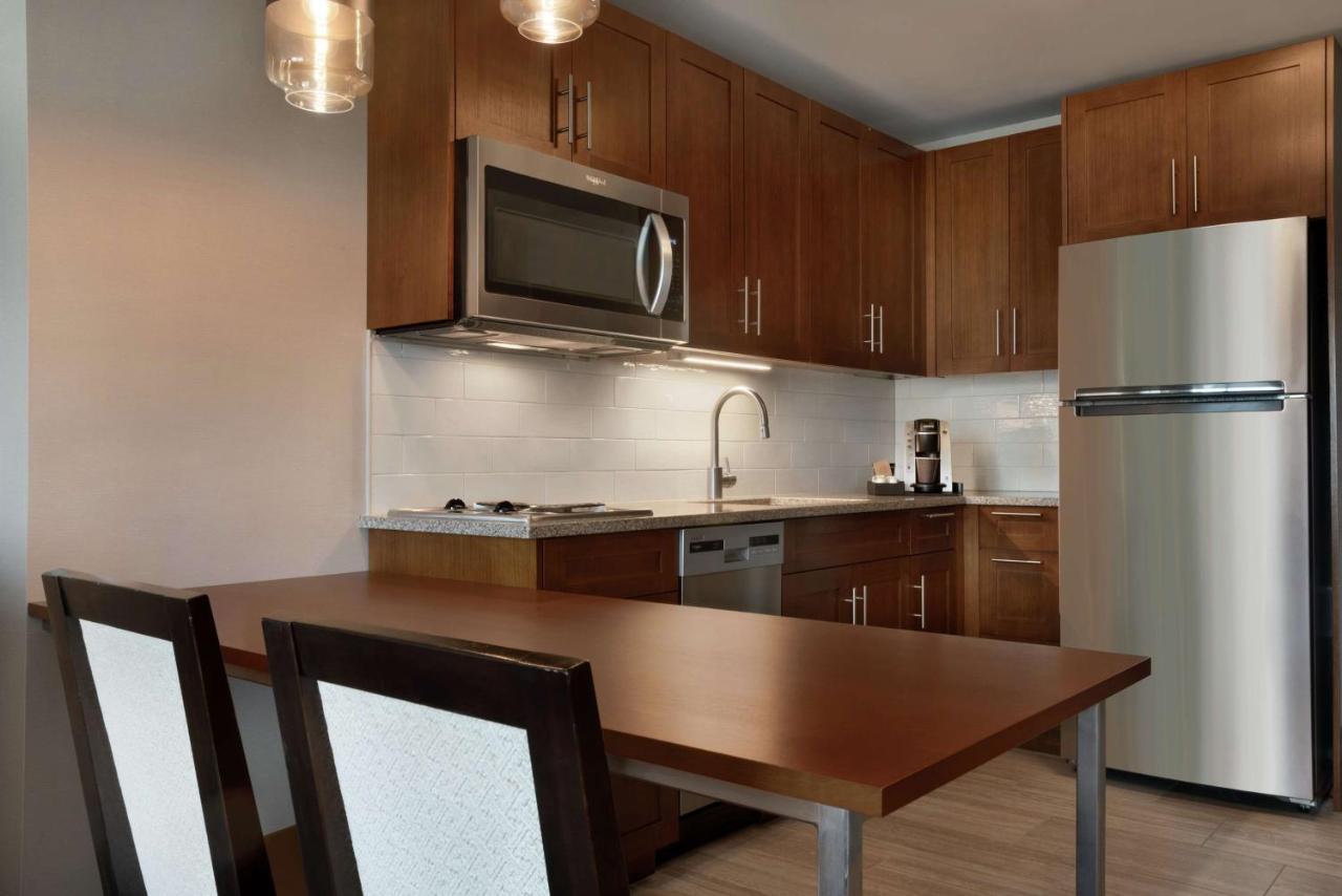 One-Bedroom Queen Suite with Two Queen Beds - Non-Smoking at Homewood Suites by Hilton Chicago Downtown South Loop