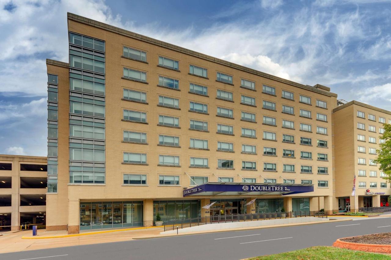  | DoubleTree by Hilton St. Louis Forest Park
