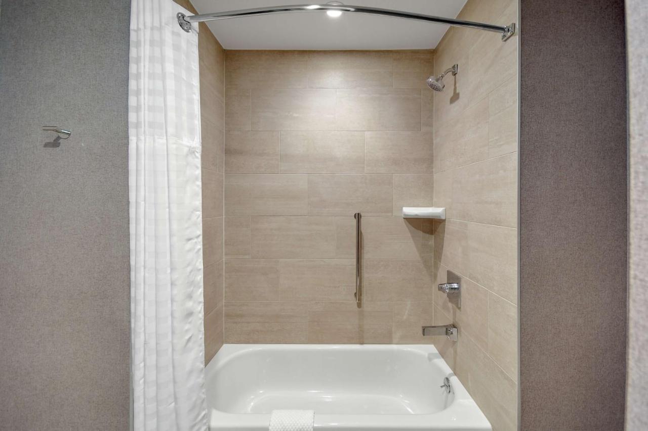  | Embassy Suites Jonesboro - Arkansas State