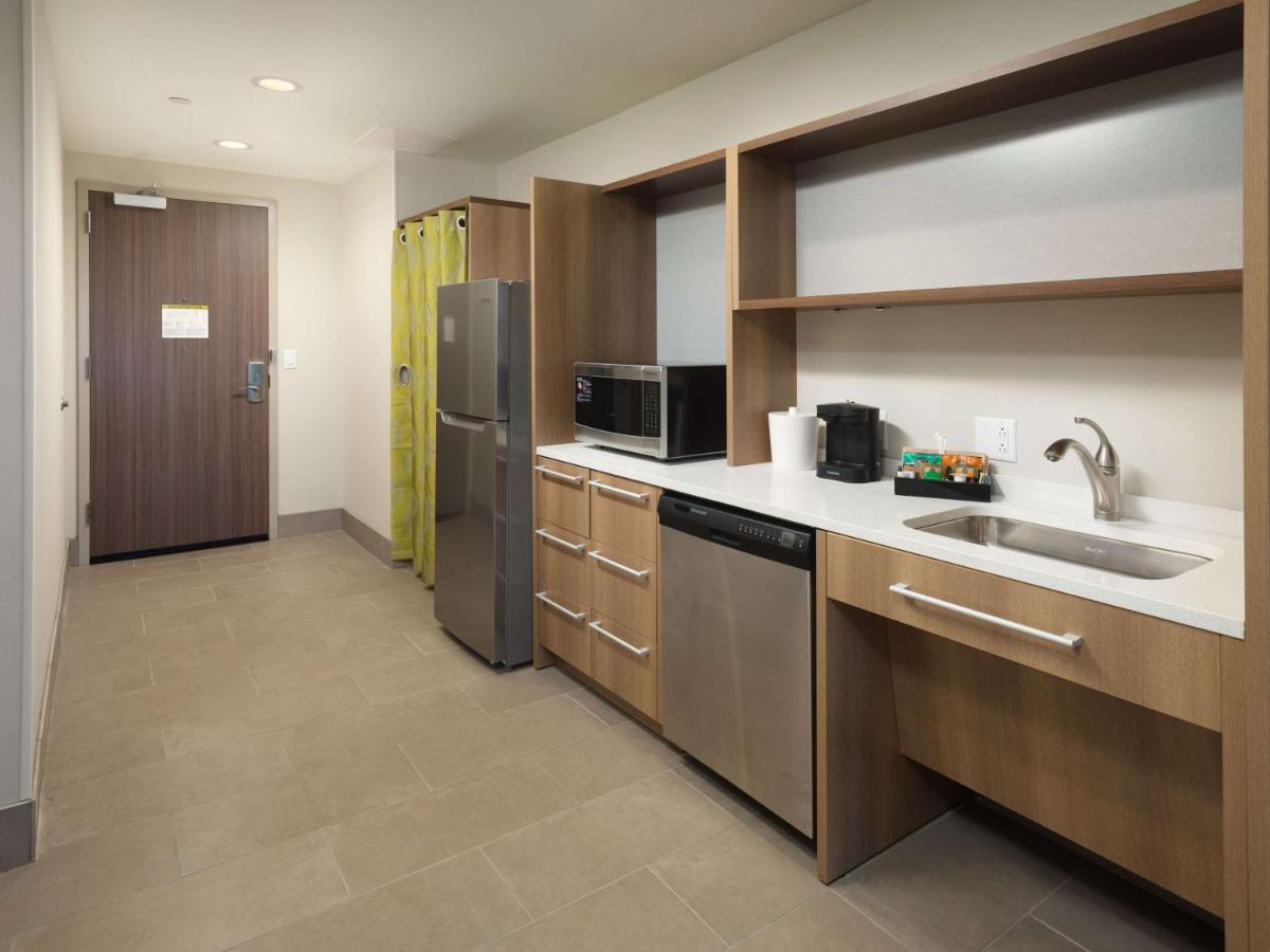 Standard Queen Suite - Mobility Accessible/Non-Smoking at Home2 Suites by Hilton Chattanooga Hamilton Place