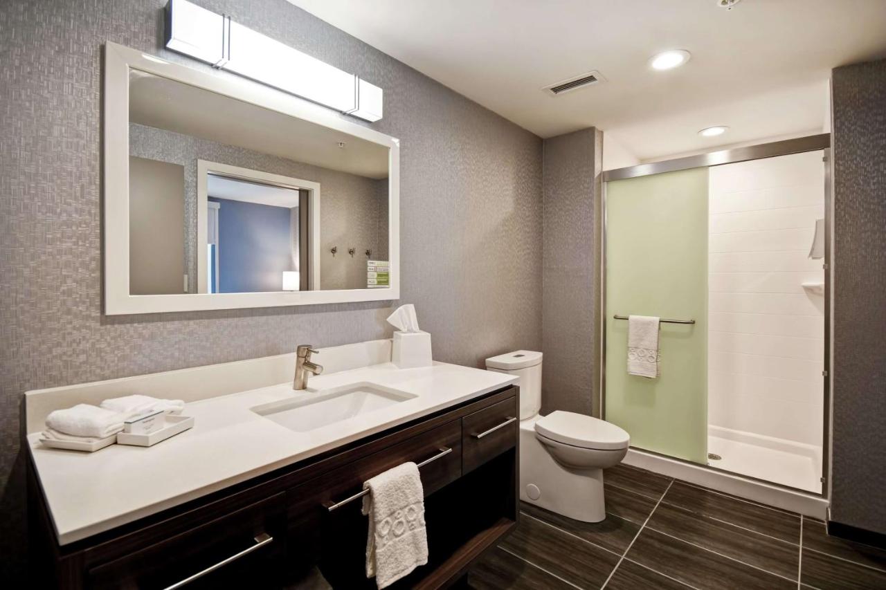 One-Bedroom King Suite with Spa - Non-Smoking at Home2 Suites by Hilton Georgetown