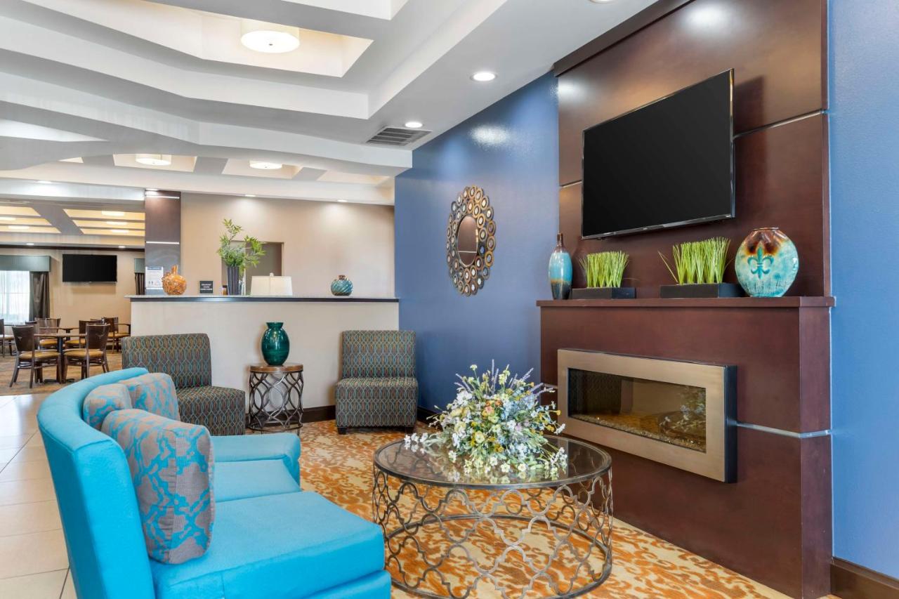  | Best Western Plus Longhorn Inn & Suites