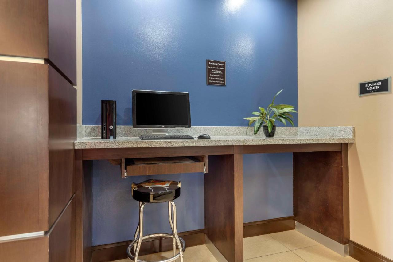  | Best Western Plus Longhorn Inn & Suites