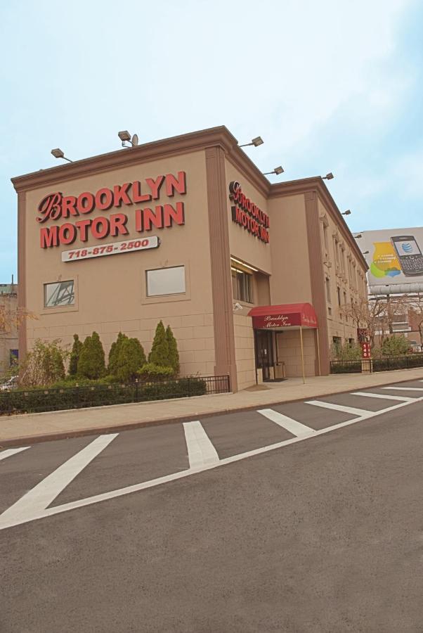 | Brooklyn Motor Inn