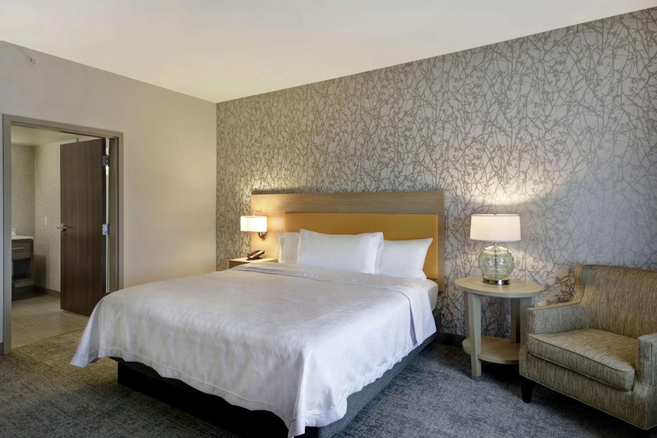 King Suite - Hearing Accessible at Home2 Suites by Hilton Dayton South