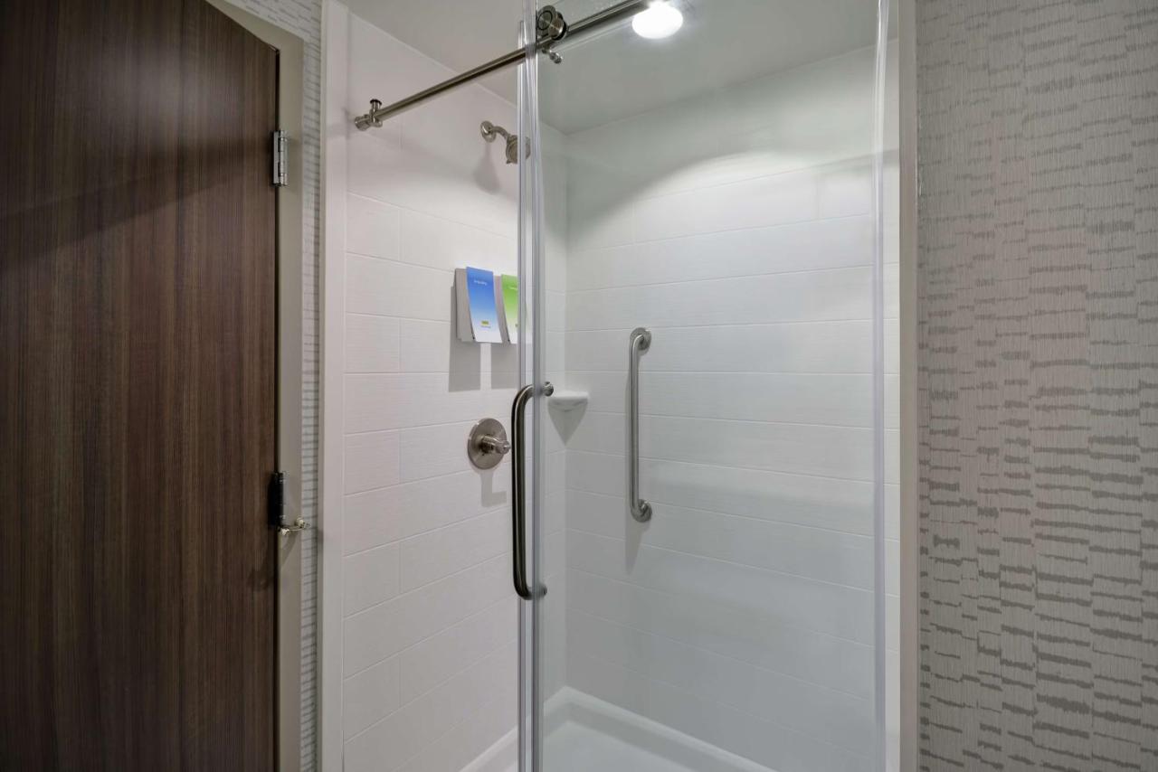 King Studio Suite at Home2 Suites by Hilton Dayton South