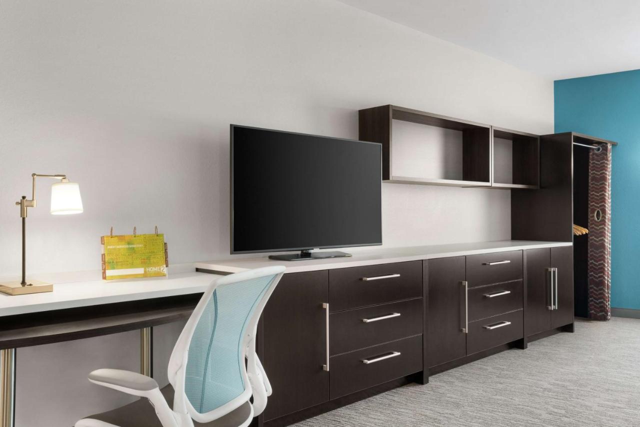 Queen Studio with Two Queen Beds - Mobility Accessible/Non-Smoking at Home2 Suites by Hilton Madison Central Alliant Energy Center