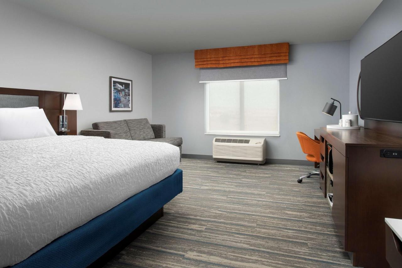 King Room with Sofa Bed - Non-Smoking at Hampton Inn & Suites Rapid City Rushmore