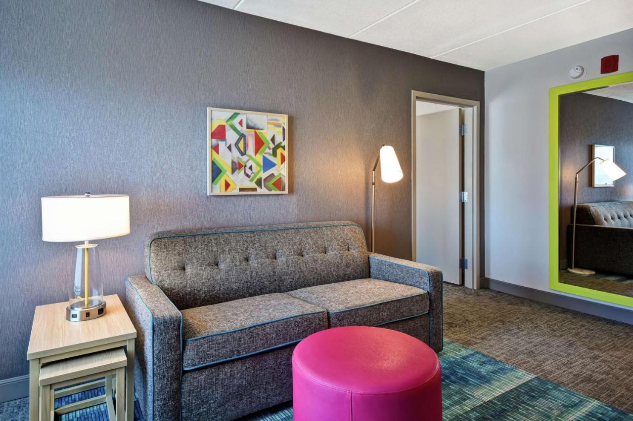 Queen Suite with Two Queen Beds - Hearing Accessible at Home2 Suites by Hilton Atlanta Marietta