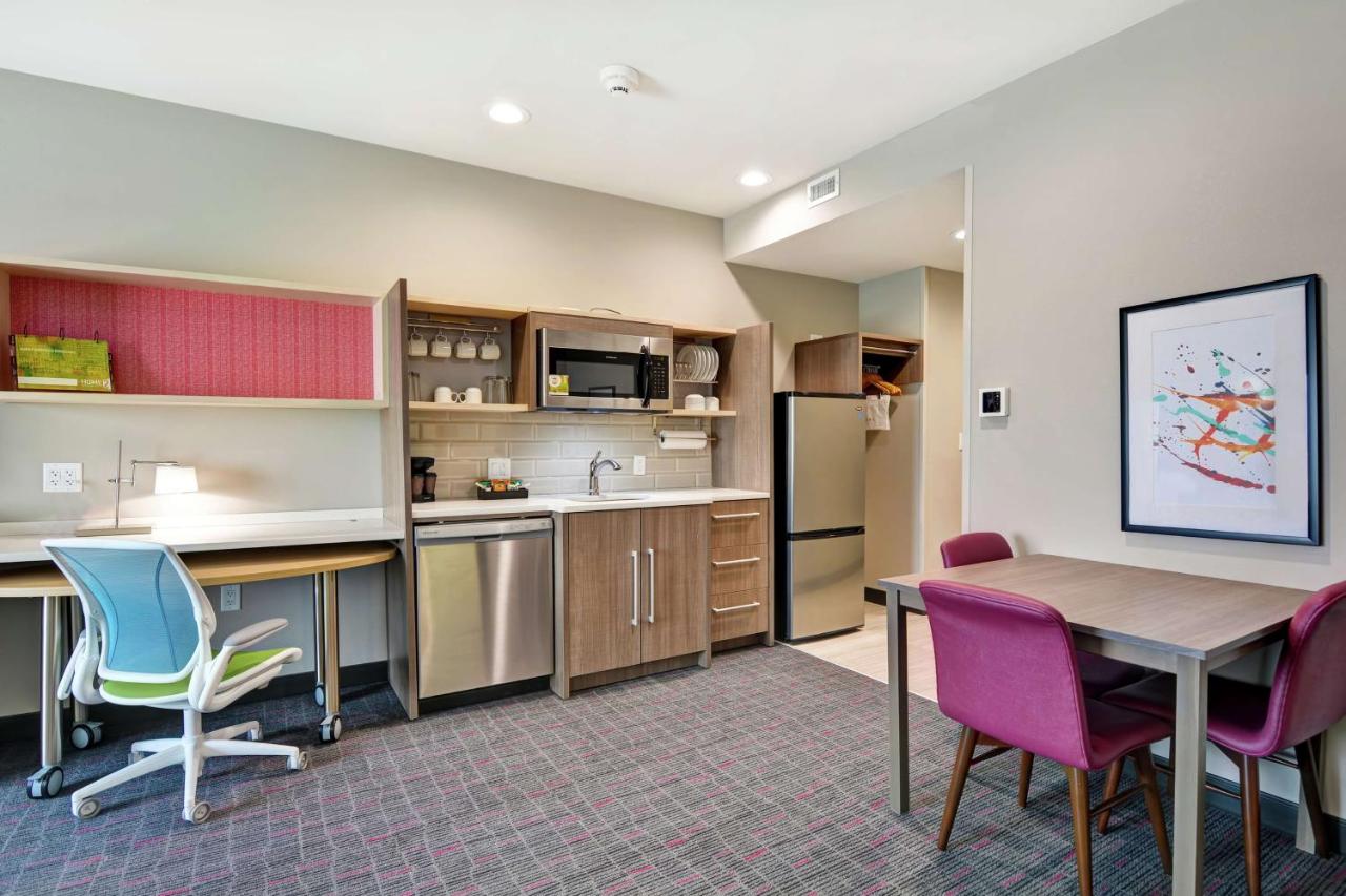 One-Bedroom King Suite - Non-Smoking at Home2 Suites by Hilton Pecos