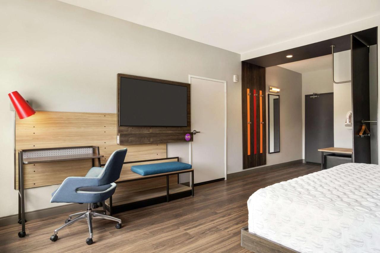 King Room - Hearing Accessible at Tru by Hilton Longview