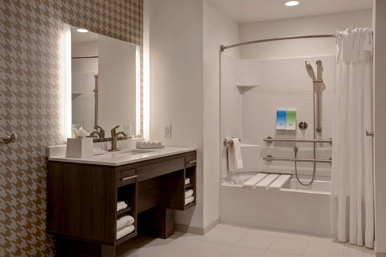 King Studio Suite - Hearing Accessible/Non-Smoking at Home2 Suites by Hilton Charlotte Northlake
