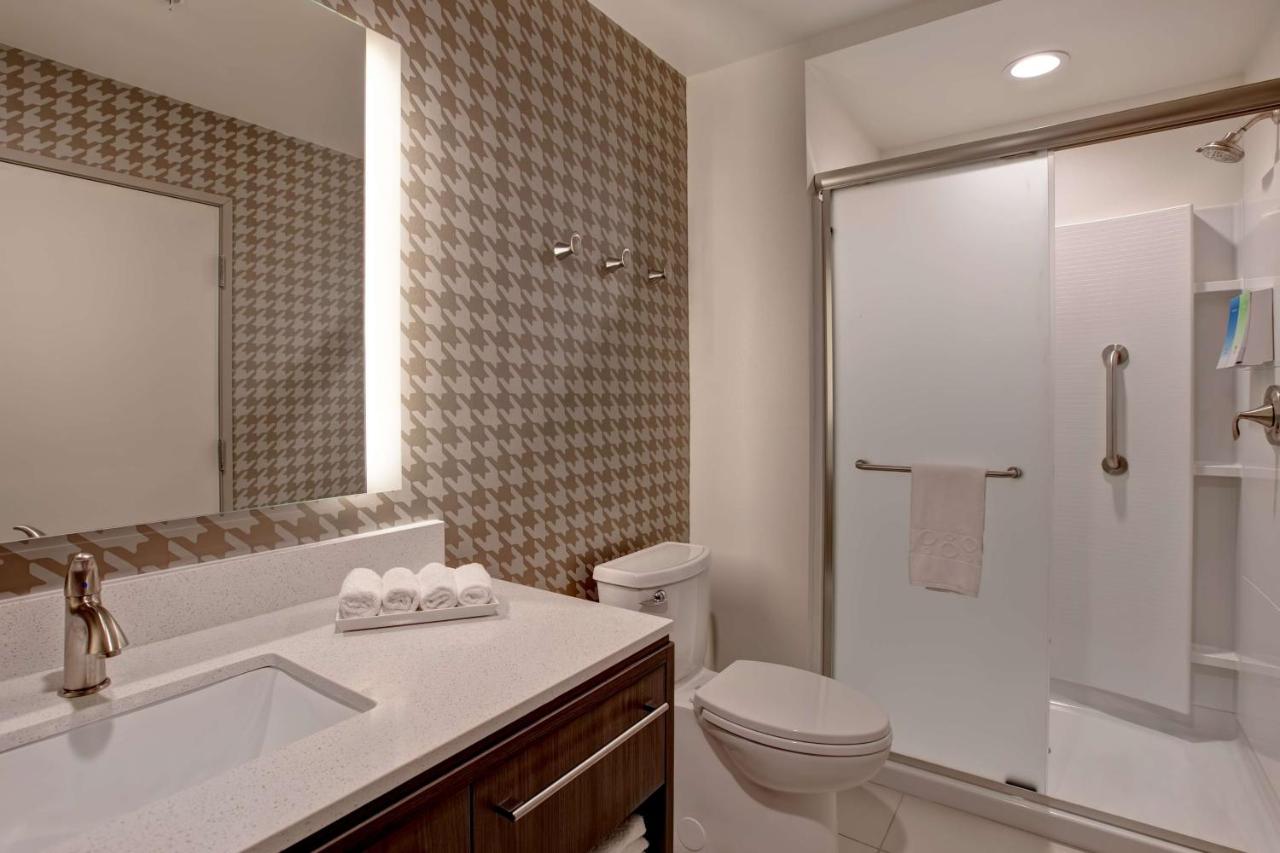 King Studio Suite - Non Smoking at Home2 Suites by Hilton Charlotte Northlake