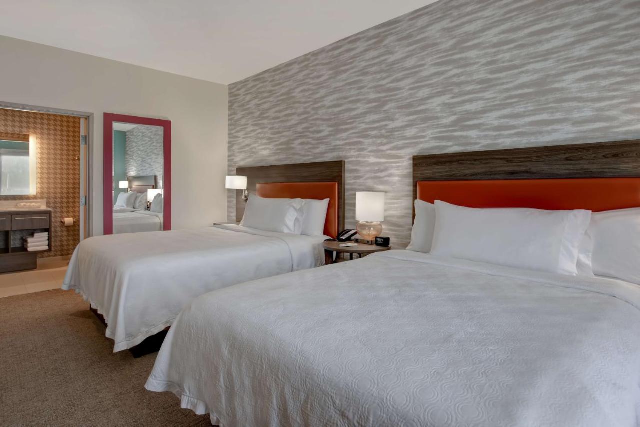Queen Suite - Mobility/Hearing Accessible - Non-Smoking at Home2 Suites by Hilton Charlotte Northlake