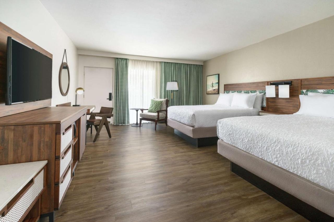 Queen Room with Two Queen Beds - Hearing Accessible/Non-Smoking at Hampton Inn Key West FL