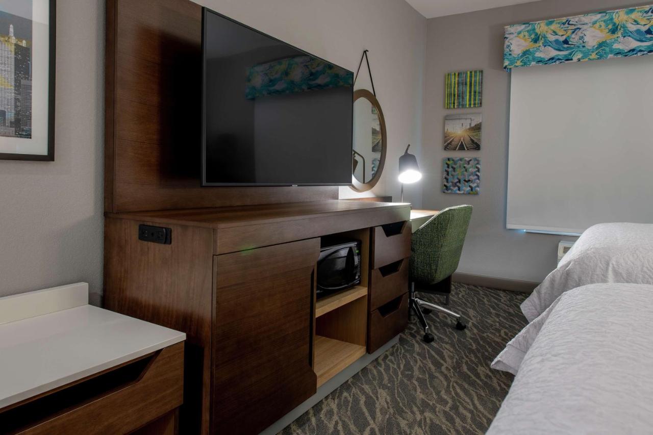 Queen Room with Two Queen Beds - Hearing Accessible/Non-Smoking at Hampton Inn & Suites Duncanville Dallas