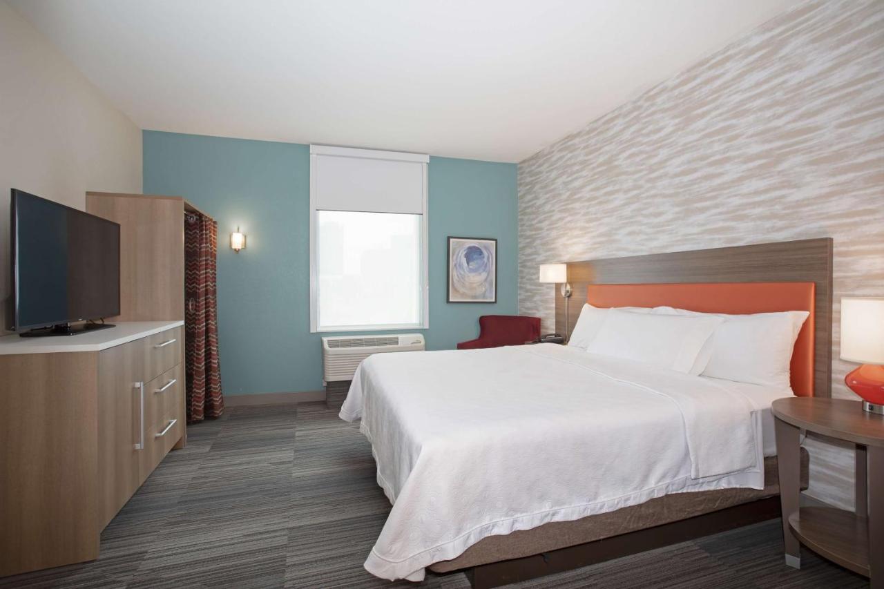One-Bedroom King Suite - Non-Smoking at Home2 Suites by Hilton Omaha UN Medical Ctr Area