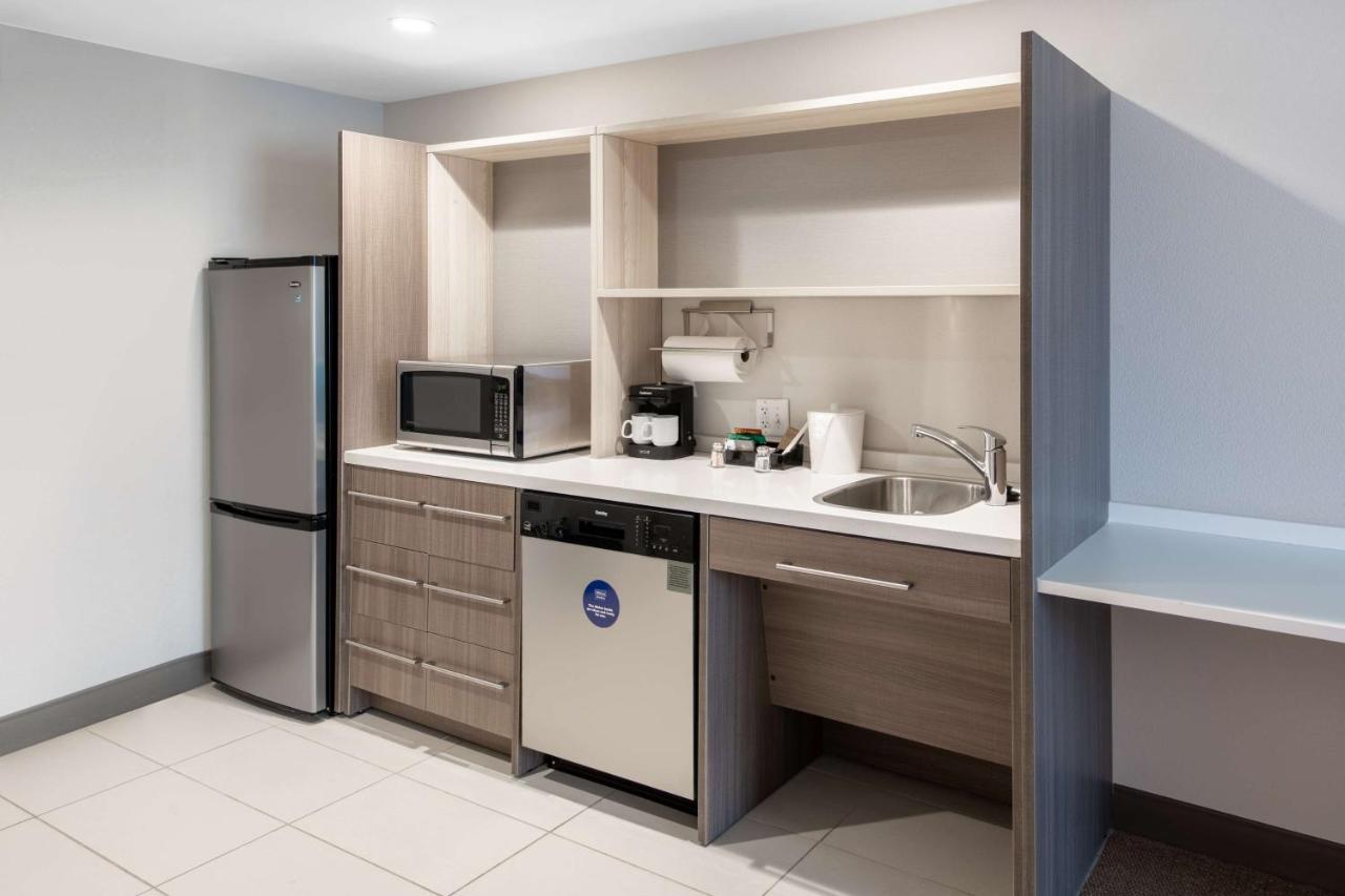 King Studio - Mobility/Hearing Accessible - Non-Smoking at Home2 Suites by Hilton Phoenix Airport North, AZ