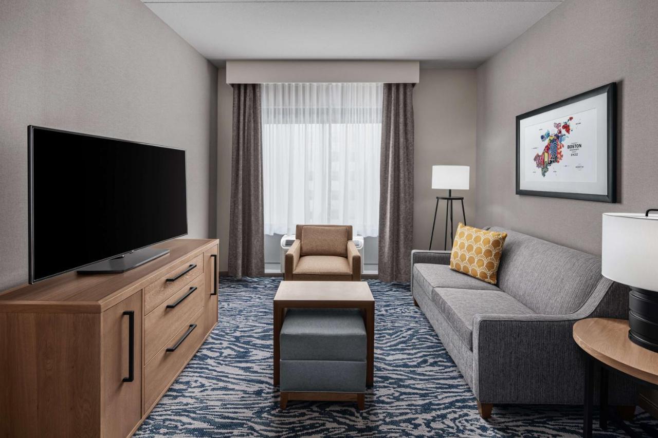 One-Bedroom King Suite - Non-Smoking at Homewood Suites by Hilton Boston Woburn