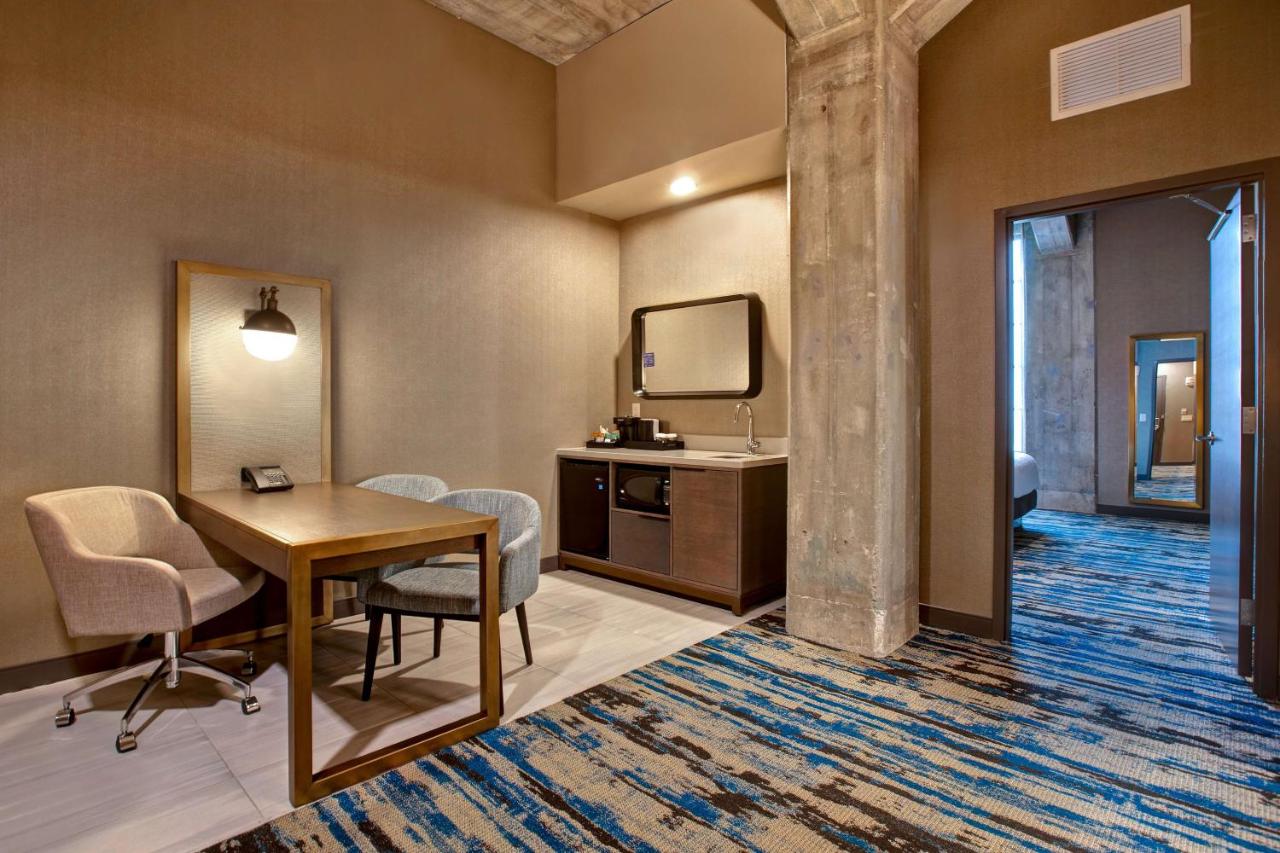 One-Bedroom King Suite - Hearing Accessible at Embassy Suites by Hilton Rockford Riverfront