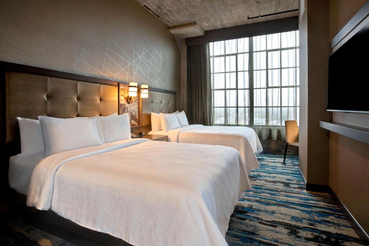 Queen Corner Suite with Two Queen Beds at Embassy Suites by Hilton Rockford Riverfront
