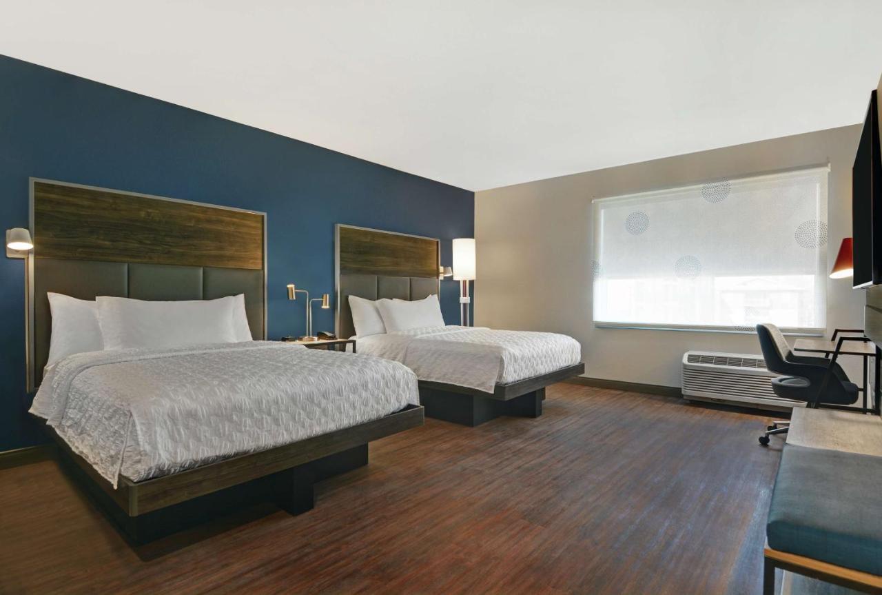 Queen Room with Two Queen Beds at Tru by Hilton Springfield Downtown