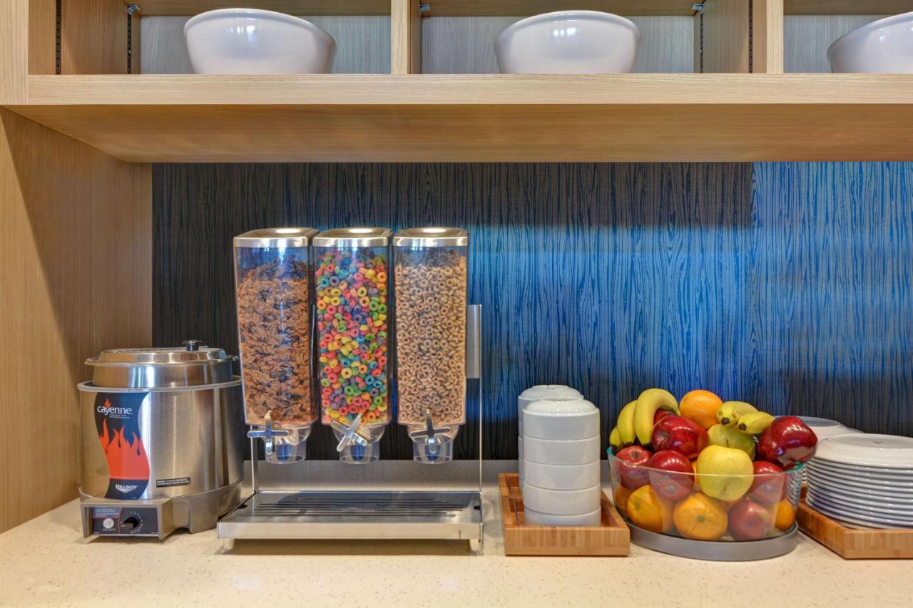 | Home2 Suites Williston Burlington, Vt