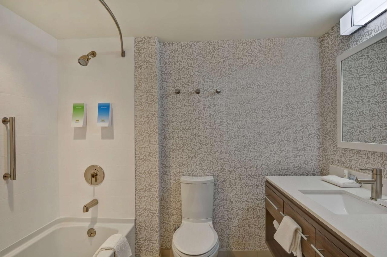 | Home2 Suites Williston Burlington, Vt