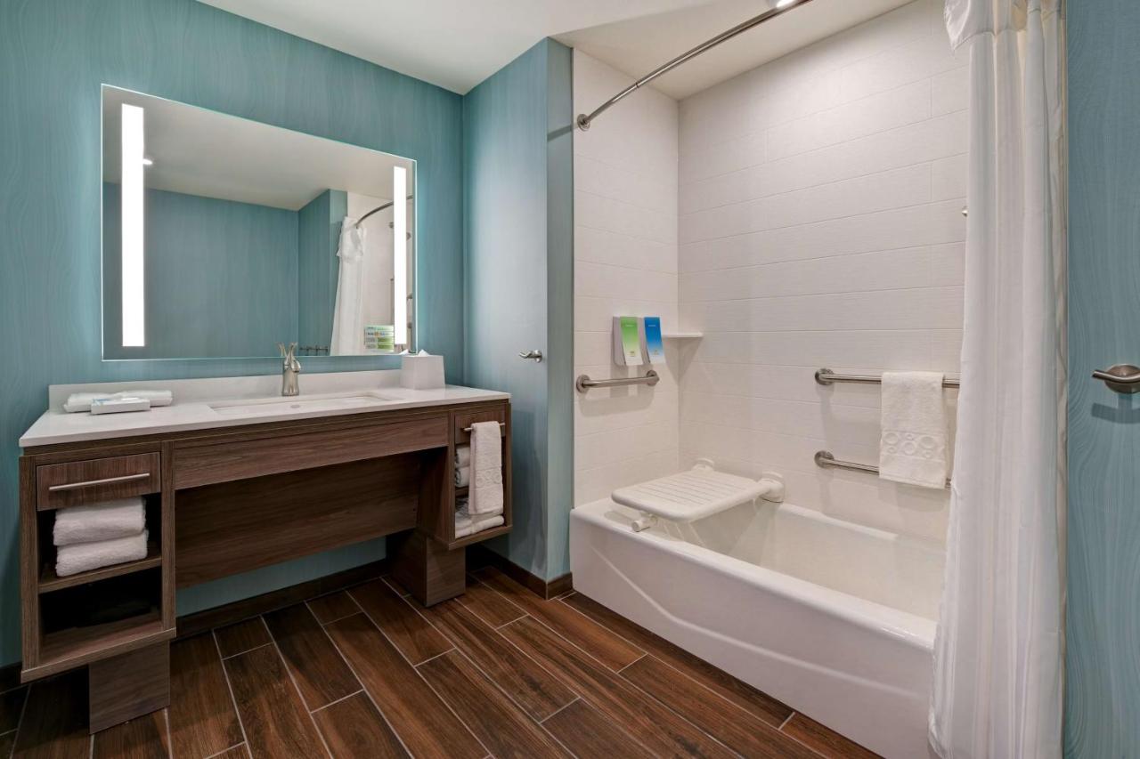 Queen Suite with Two Queen Beds - Mobility/Hearing Accessible - Non-Smoking at Home2 Suites by Hilton Atascadero, CA
