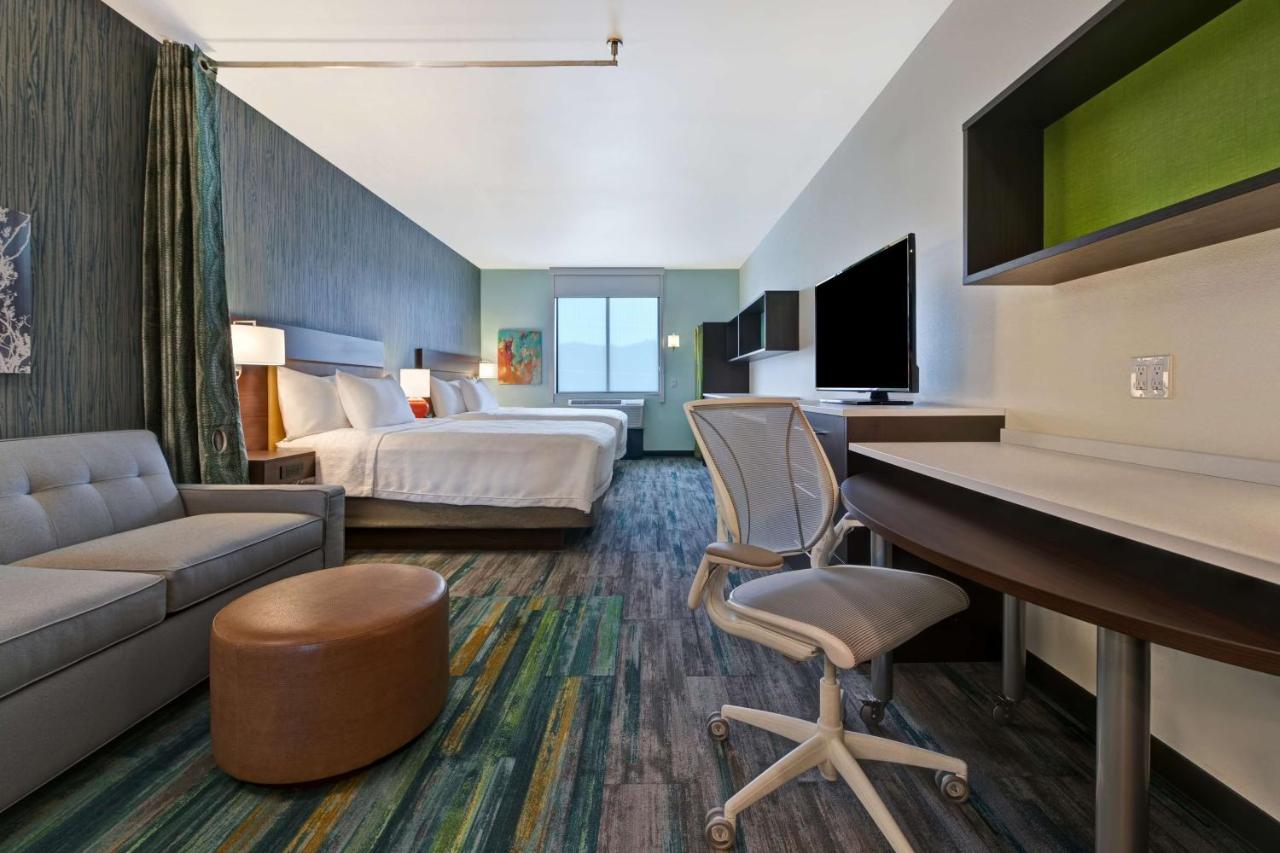 Queen Studio with Two Queen Beds - Hearing Accessible/Non-Smoking at Home2 Suites by Hilton Atascadero, CA