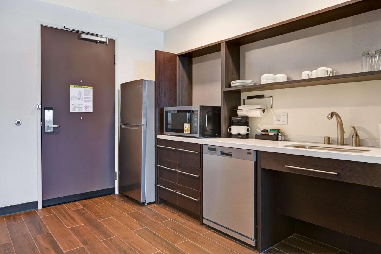 King Room - Mobility/Hearing Accessible - Non-Smoking at Home2 Suites by Hilton Atascadero, CA
