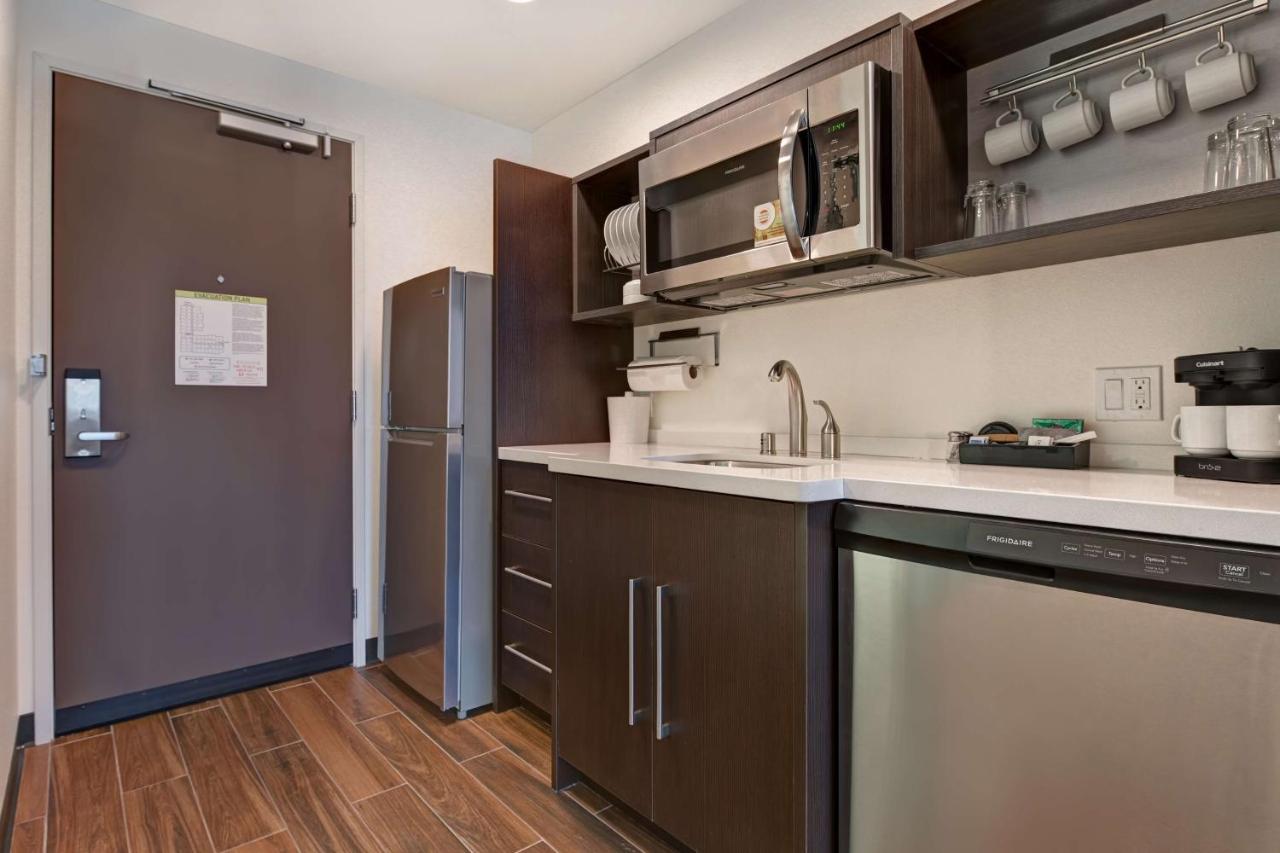 King Room - Mobility/Hearing Accessible - Non-Smoking at Home2 Suites by Hilton Atascadero, CA