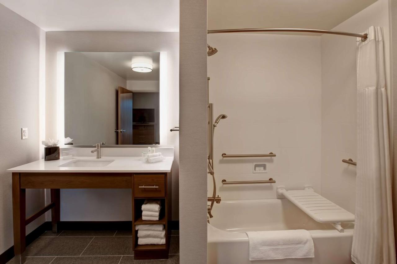 King Studio Suite - Mobility Accessible/Non-Smoking at Homewood Suites by Hilton Summerville