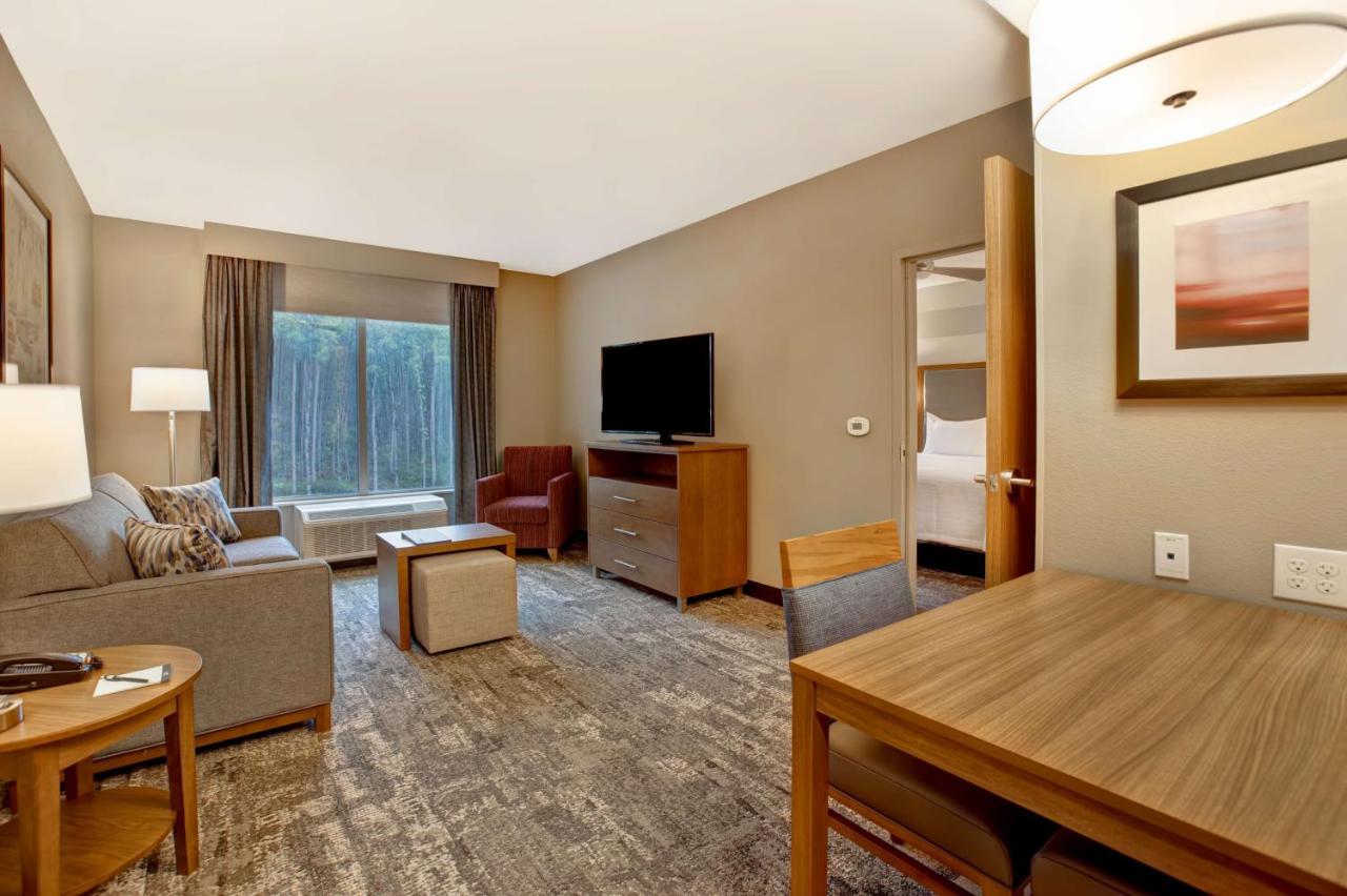 King Suite - Hearing Accessible/Non-Smoking at Homewood Suites by Hilton Summerville