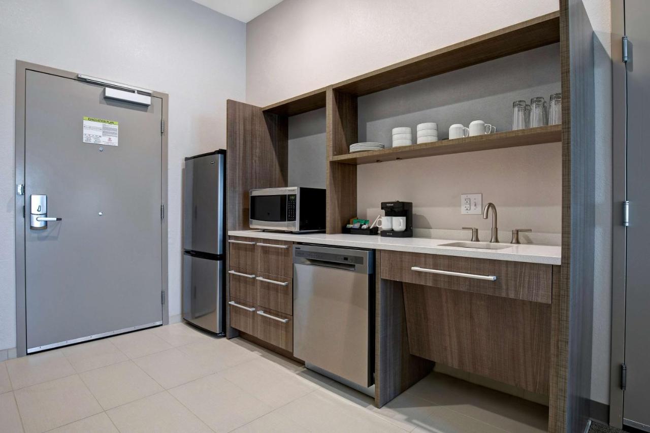 King Studio Suite - Mobility/Hearing Accessible - Non-Smoking at Home2 Suites by Hilton Lewisville Dallas