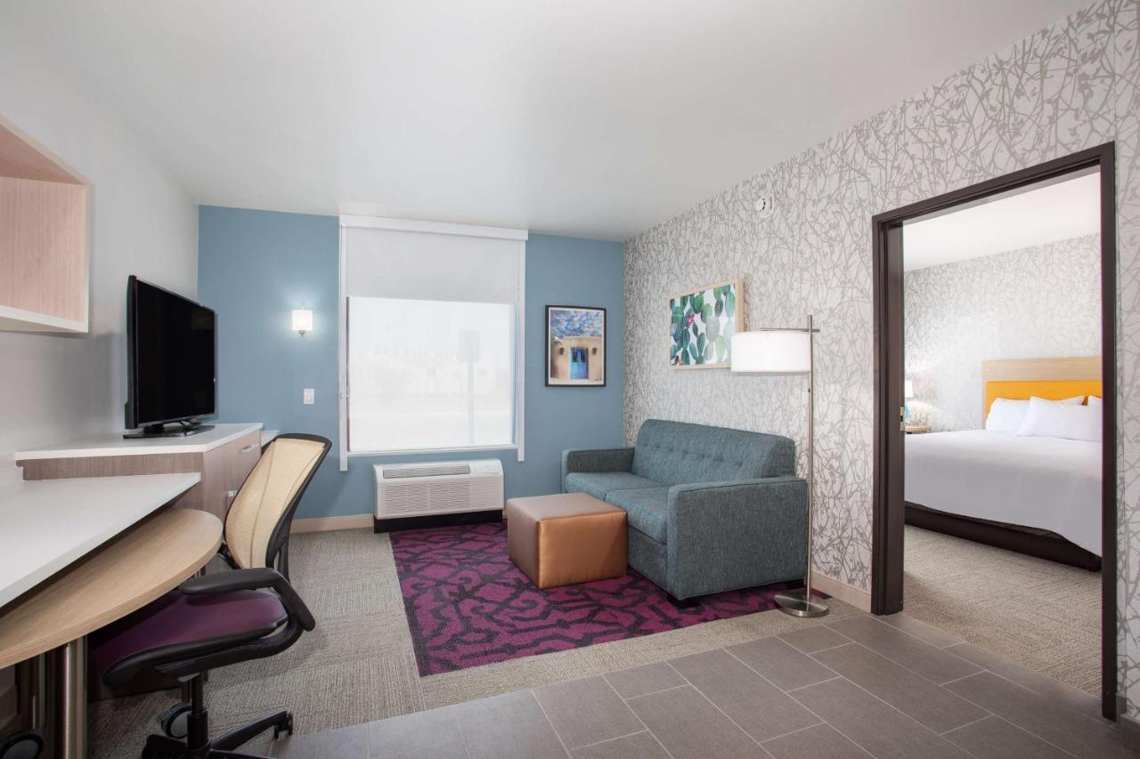 One-Bedroom King Suite - Non-Smoking at Home2 Suites by Hilton Roswell, NM