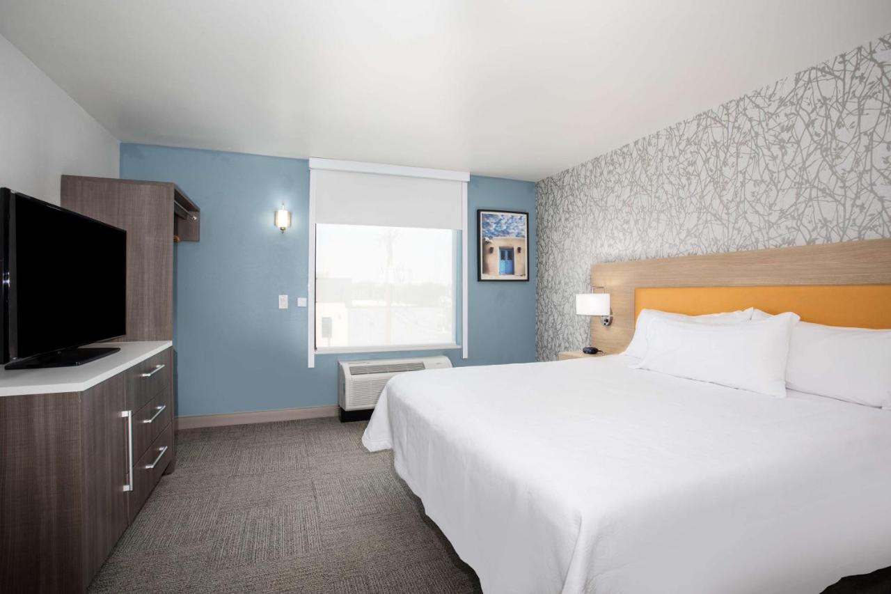 King Suite - Mobilty/Hearing Accessible - Non-Smoking at Home2 Suites by Hilton Roswell, NM