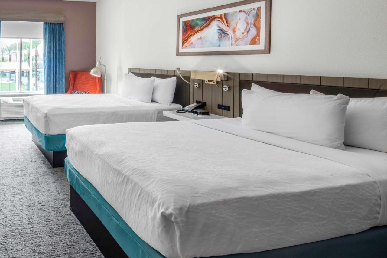 Queen Room with Two Queen Beds - Hearing Accessible at Hilton Garden Inn Chandler Downtown