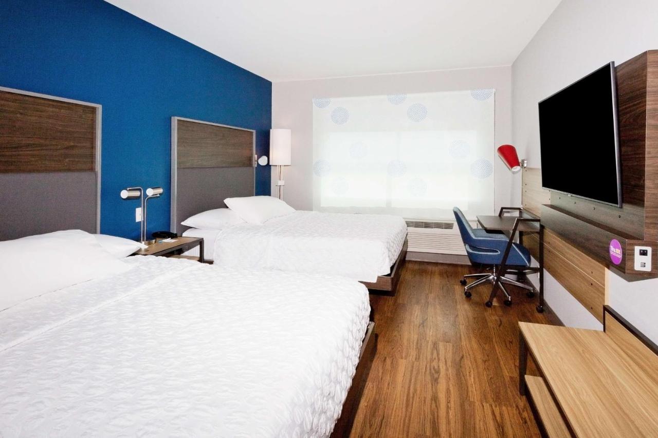 Queen Room with Two Queen Beds - Hearing Accessible at Tru By Hilton Prattville