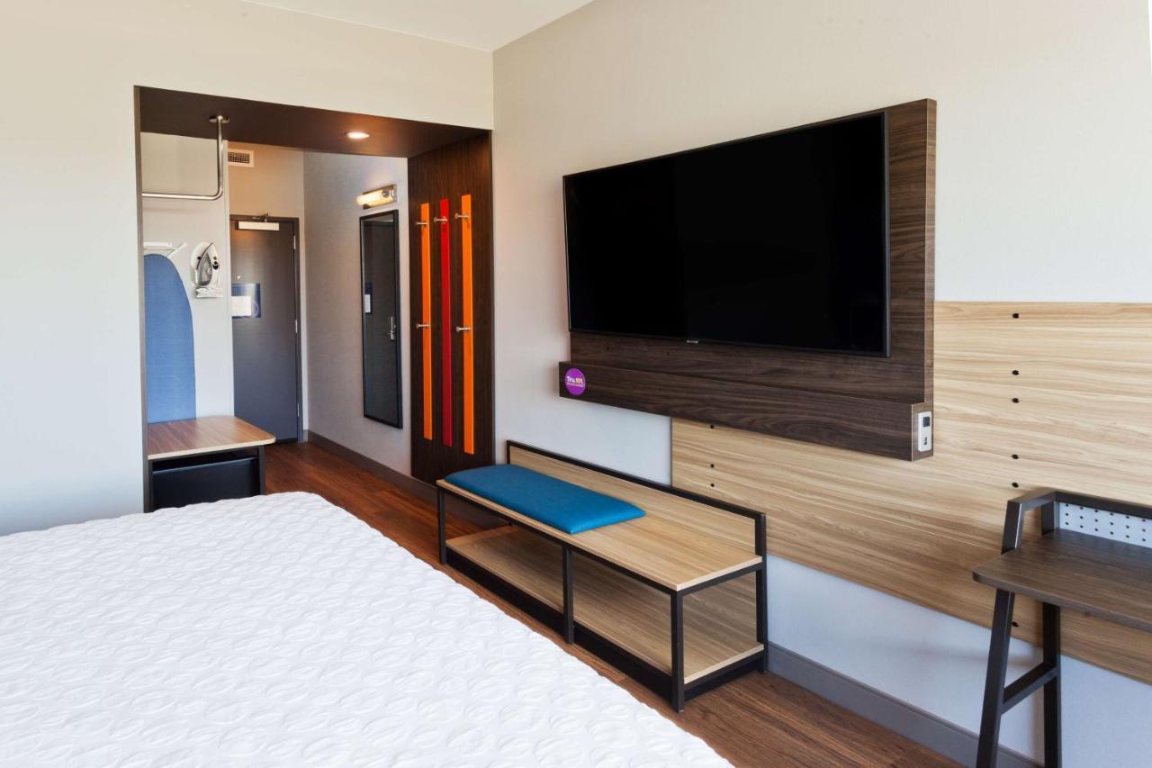 King Room at Tru By Hilton Prattville