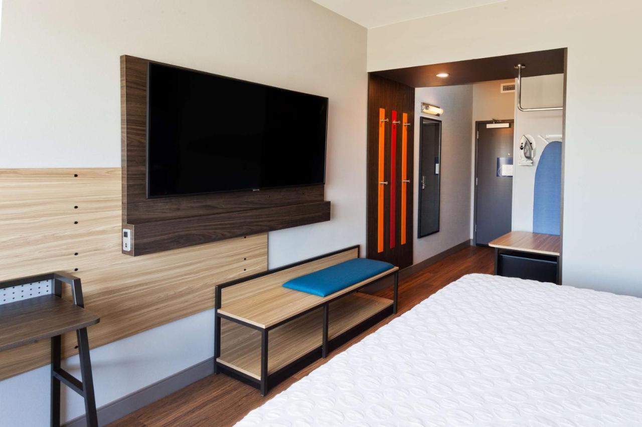 King Room - Hearing Accessible at Tru By Hilton Prattville