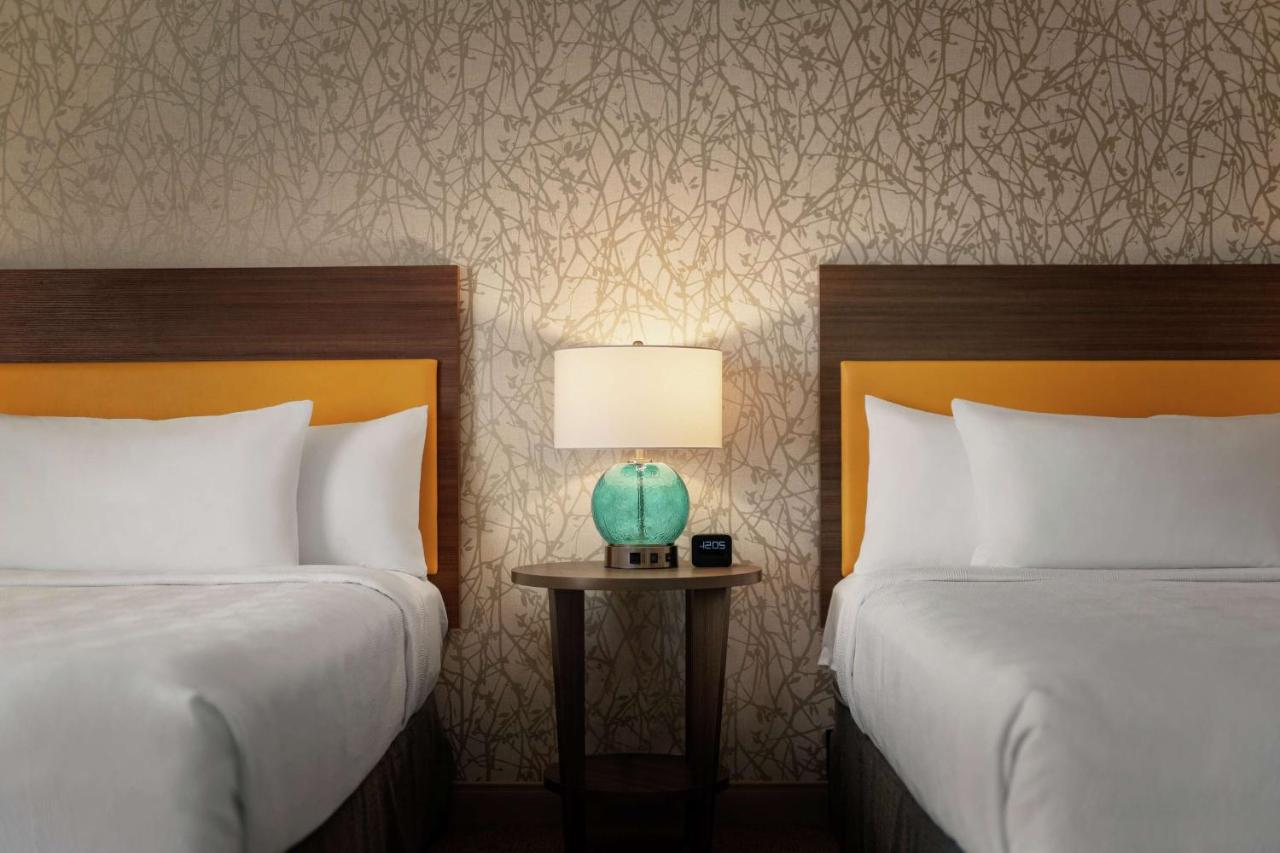 Queen Studio with Two Queen Beds - Mobility Accessible/Non-Smoking at Home2 Suites by Hilton Ephrata